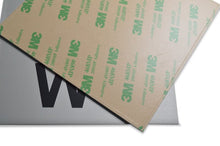 Laden Sie das Bild in den Galerie-Viewer, Lustiges WC Alu-Schild Mann &amp; Frau auf einem 12 x 12 cm