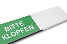 Laden Sie das Bild in den Galerie-Viewer, &quot;BITTE KLOPFEN!/BITTE NICHT STÖREN!&quot; Schiebeschild Style (weißer Schieber)