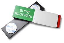 Laden Sie das Bild in den Galerie-Viewer, &quot;BITTE KLOPFEN!/BITTE NICHT STÖREN!&quot; Schiebeschild Style (weißer Schieber)